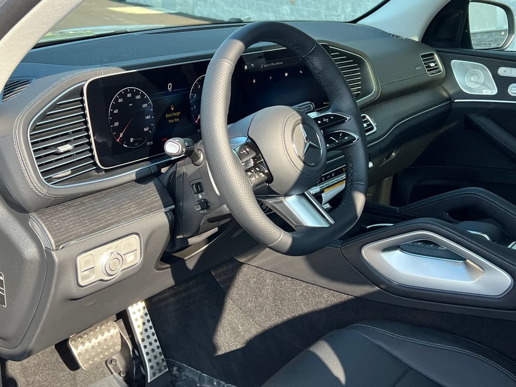 New 2026 Mercedes-Benz GLS 450 4MATIC image 15