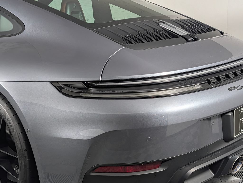 Certified 2025 Porsche 911 Carrera 4 GTS AWD/4WD image 16