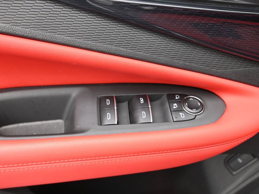 Used 2025 Chevrolet Blazer EV SS w/ Performance Package image 18