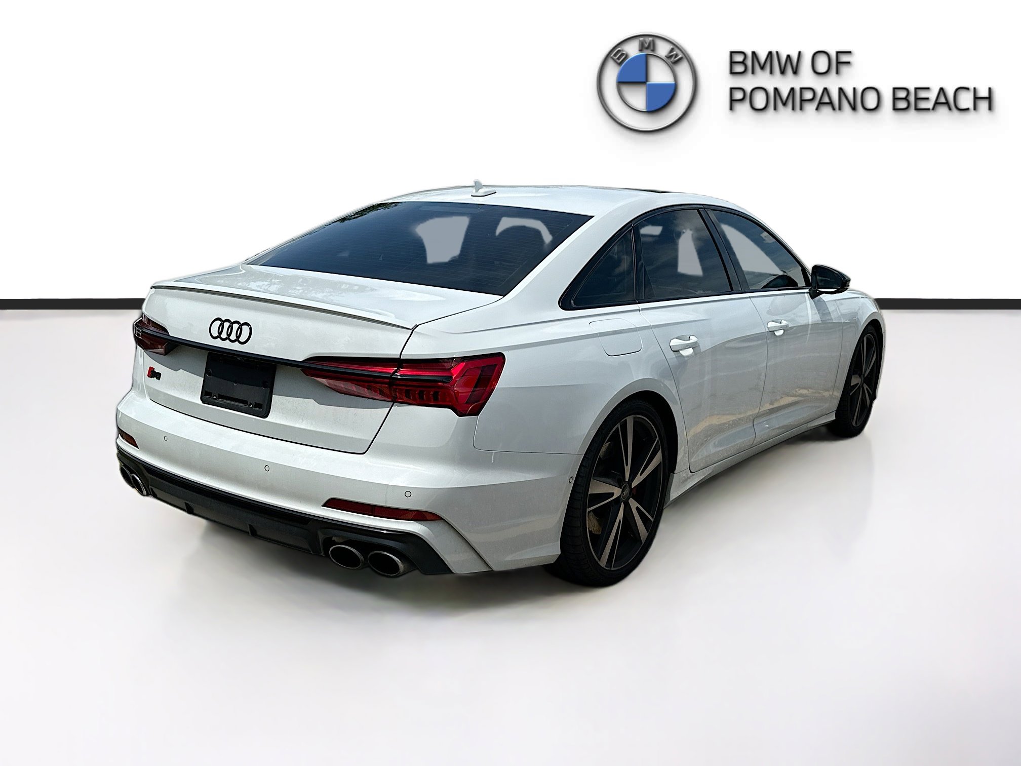 Used 2022 Audi S6 Premium Plus w/ S Sport Package AWD/4WD image 6