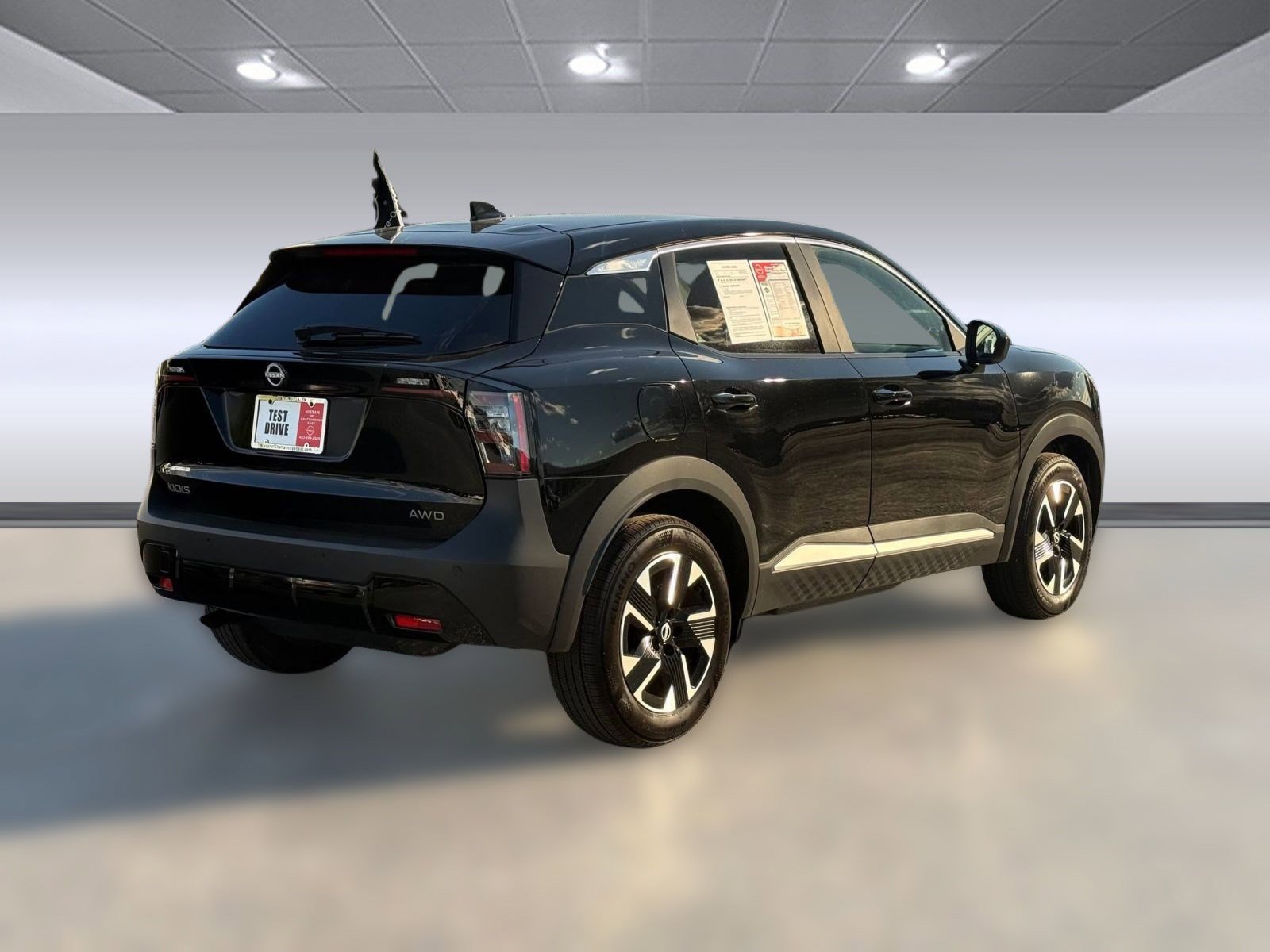 Certified 2025 Nissan Kicks SV image 8