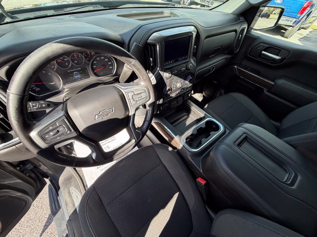 Used 2020 Chevrolet Silverado 1500 RST AWD/4WD image 13