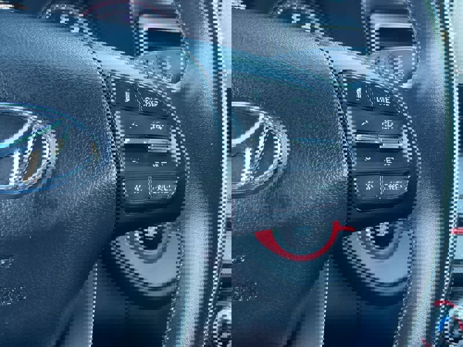 Used 2019 Hyundai Veloster 2.0 Premium image 25