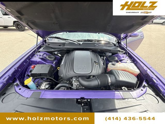 Used 2023 Dodge Challenger R/T w/ Plus Package image 30