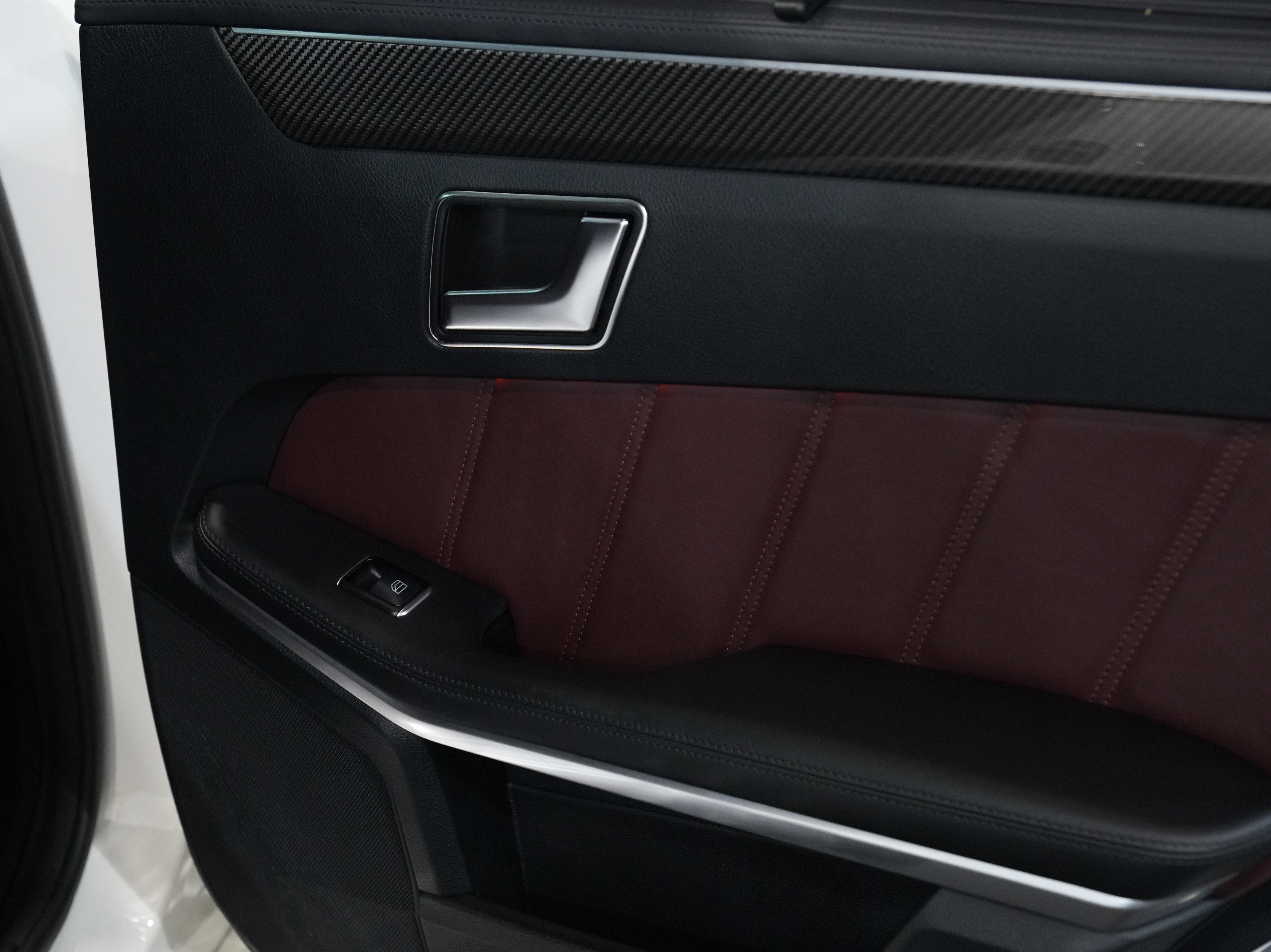 Used 2014 Mercedes-Benz E 63 AMG S-Model image 35