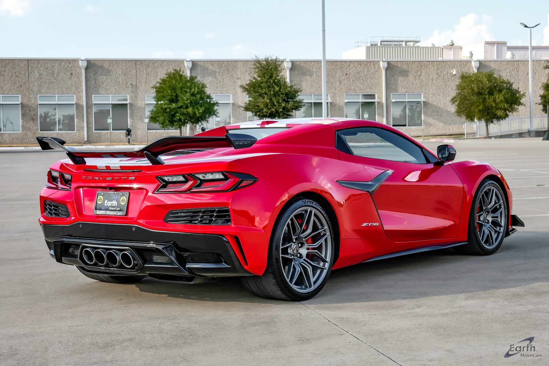 Used 2024 Chevrolet Corvette Z06 w/ Z07 Performance Package RWD image 15