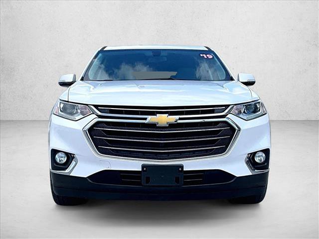 Used 2019 Chevrolet Traverse LT image 3