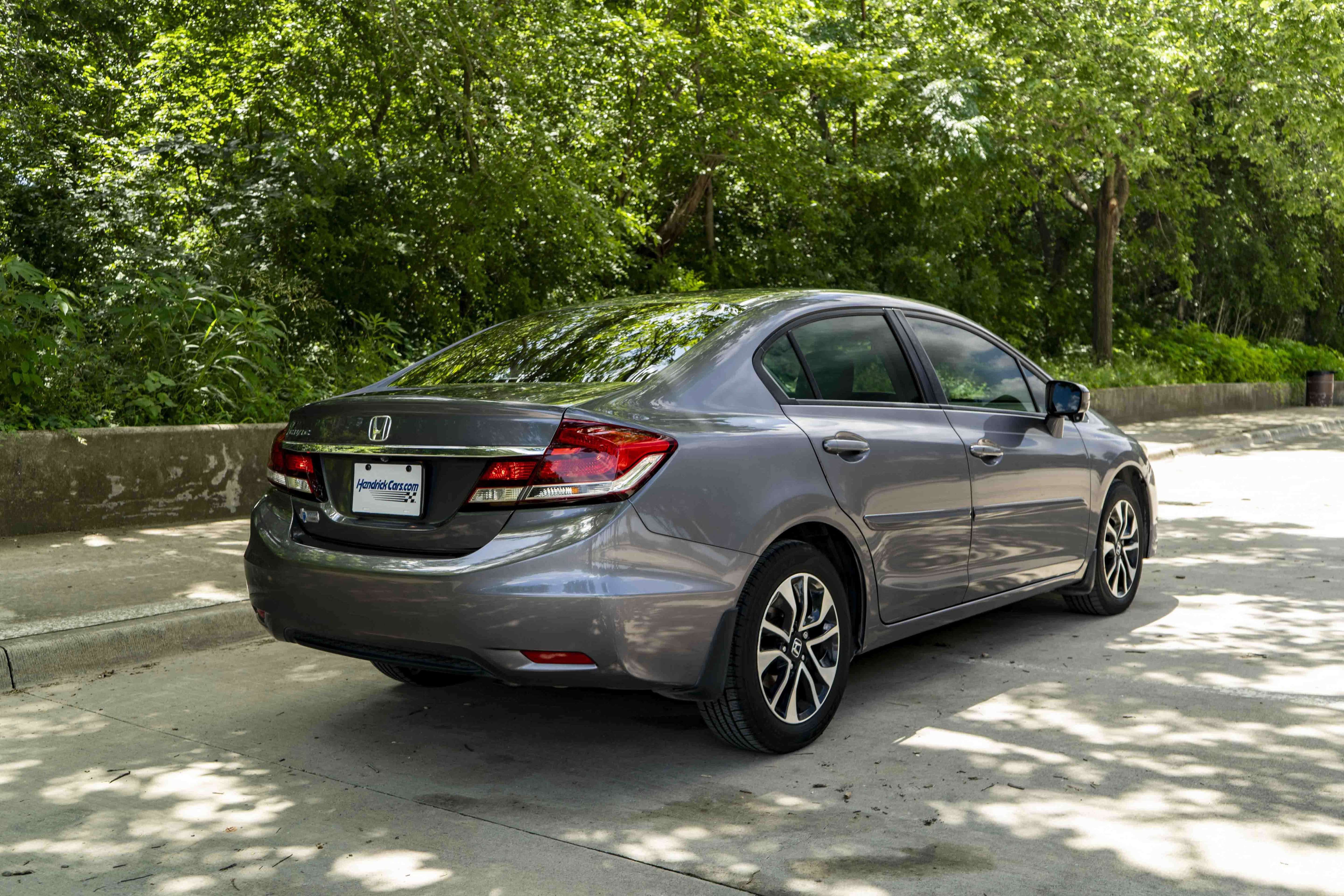 Used 2015 Honda Civic EX image 9