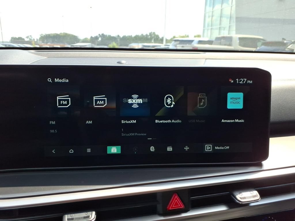 Certified 2026 Kia Sorento LX FWD image 17