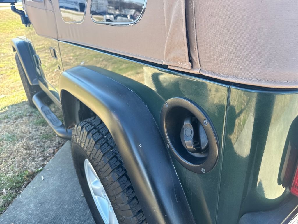 Used 2001 Jeep Wrangler SE image 42