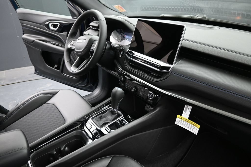 New 2026 Jeep Compass Latitude AWD/4WD image 27
