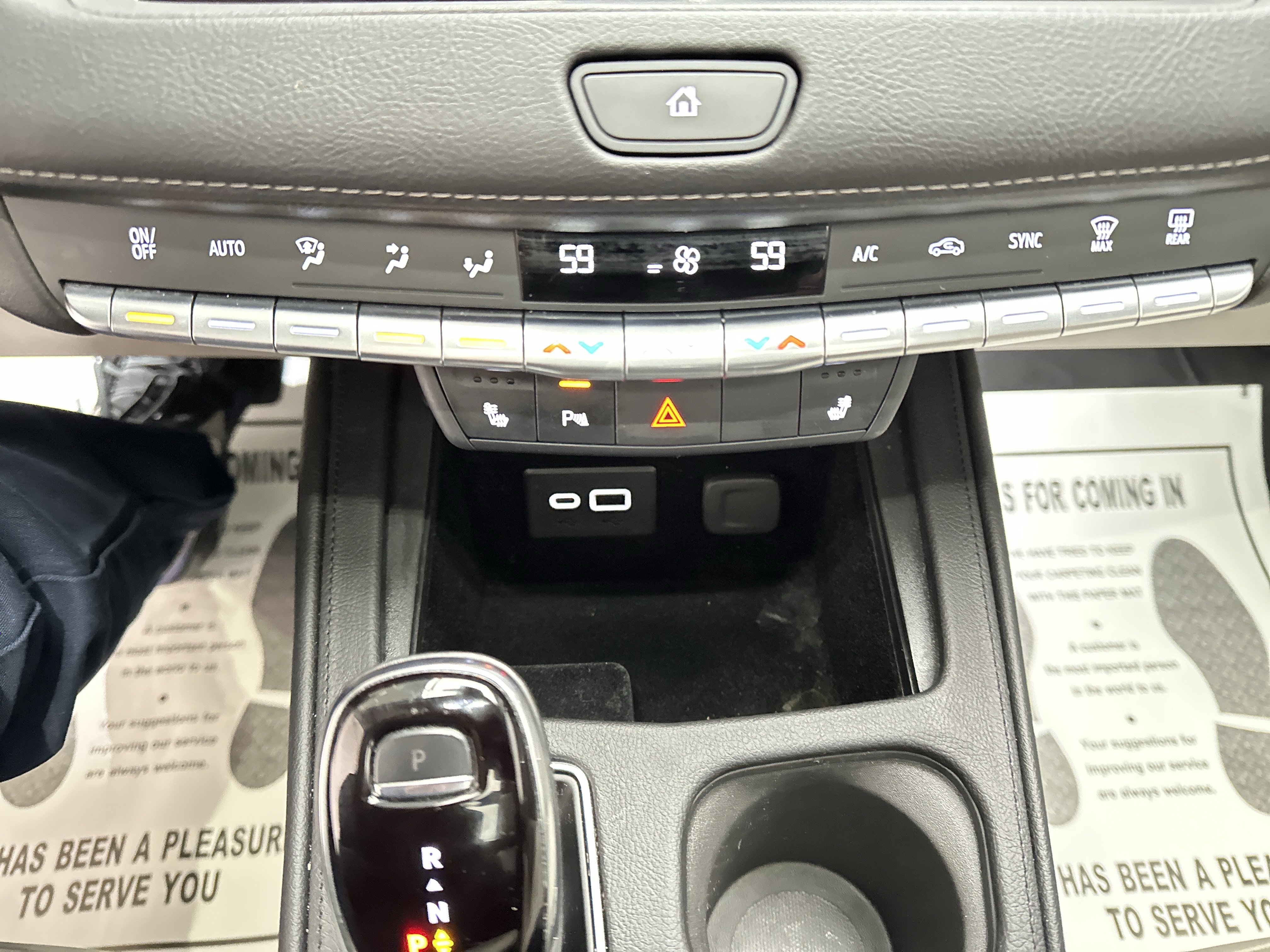 Used 2023 Cadillac XT4 Luxury w/ Cold Weather Package image 37