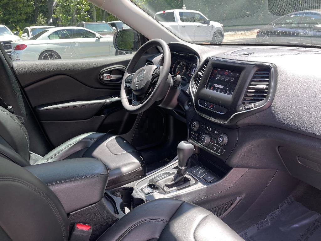 Used 2020 Jeep Cherokee Latitude Plus image 46