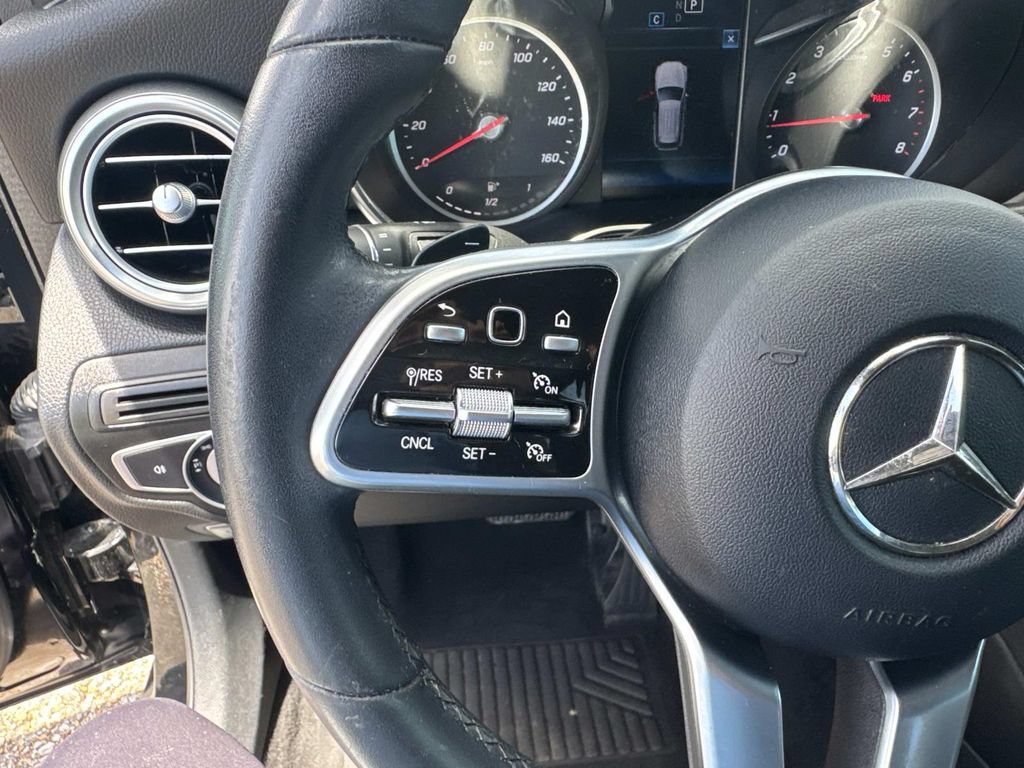 Used 2021 Mercedes-Benz GLC 300 image 25