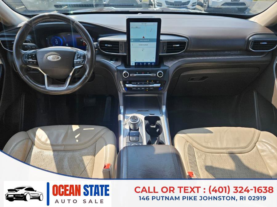 Used 2020 Ford Explorer Platinum w/ Premium Technology Package image 17