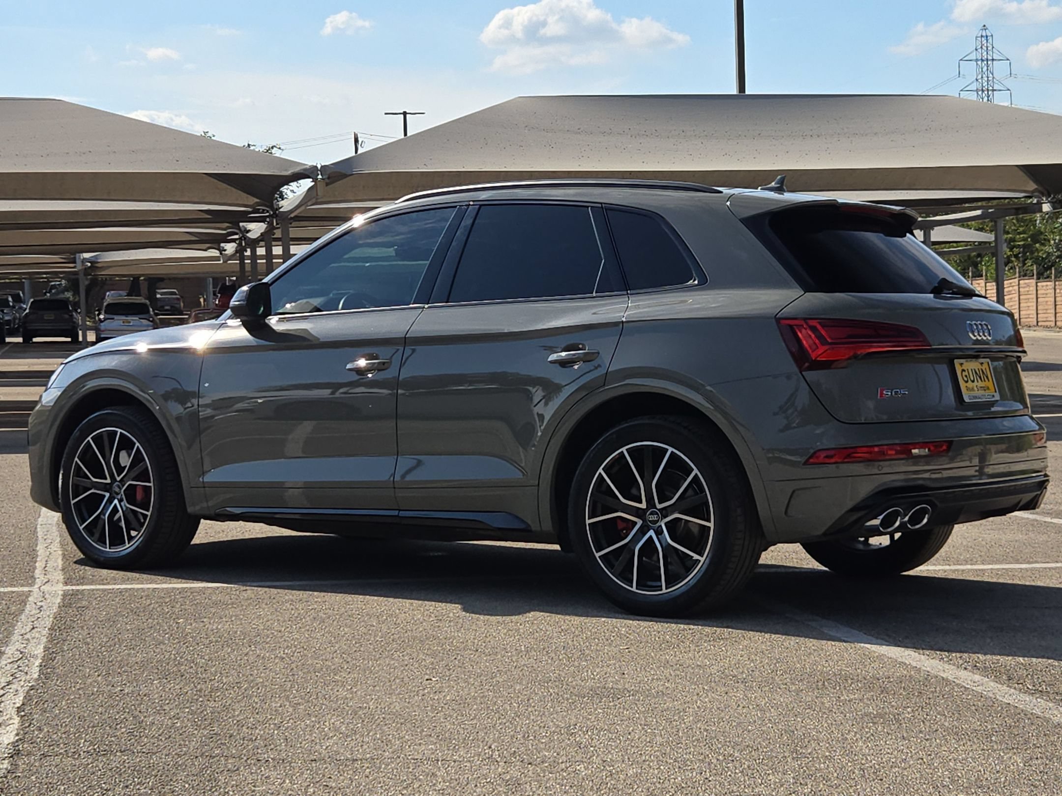 Used 2021 Audi SQ5 Premium Plus w/ Premium Plus Package AWD/4WD image 5