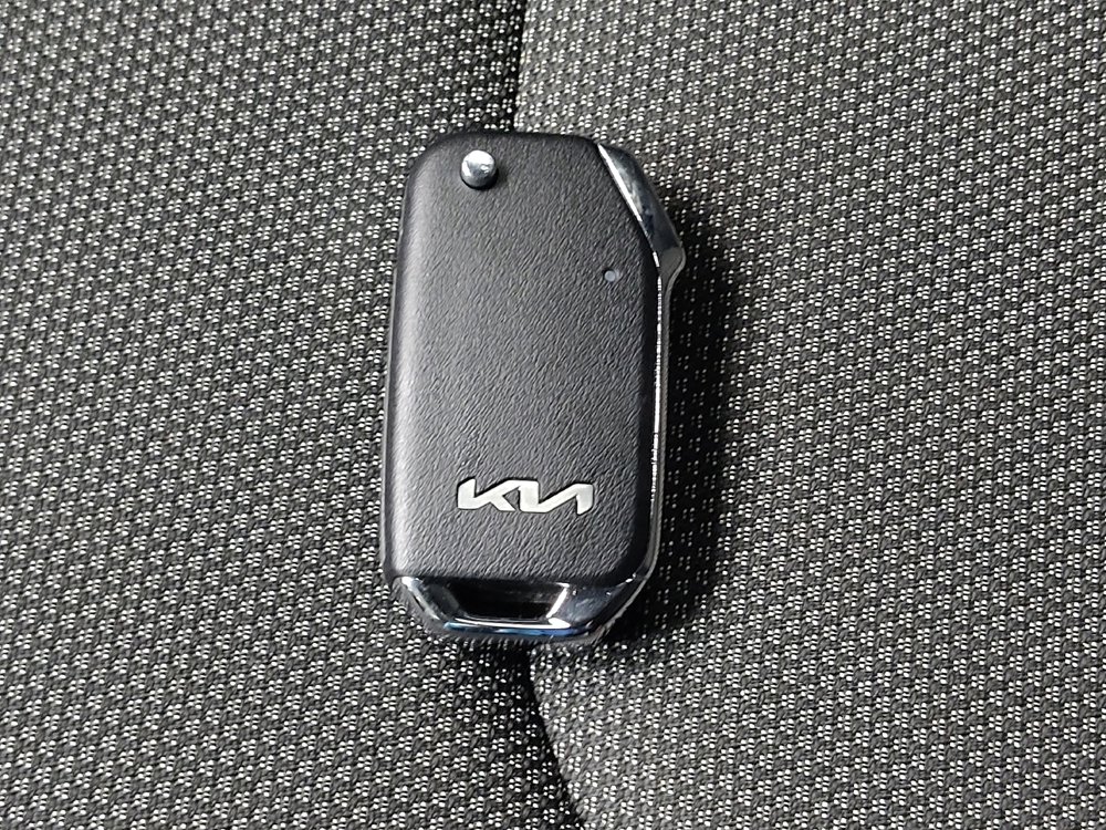 Used 2024 Kia Forte LXS w/ LXS Technology Package image 32