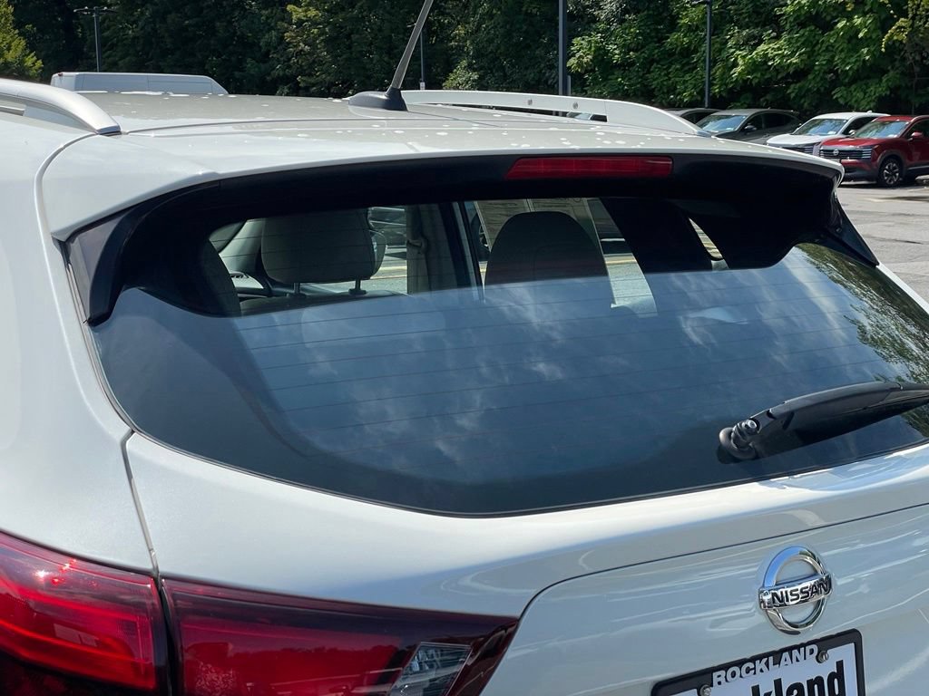 Used 2019 Nissan Rogue Sport SL AWD/4WD image 35