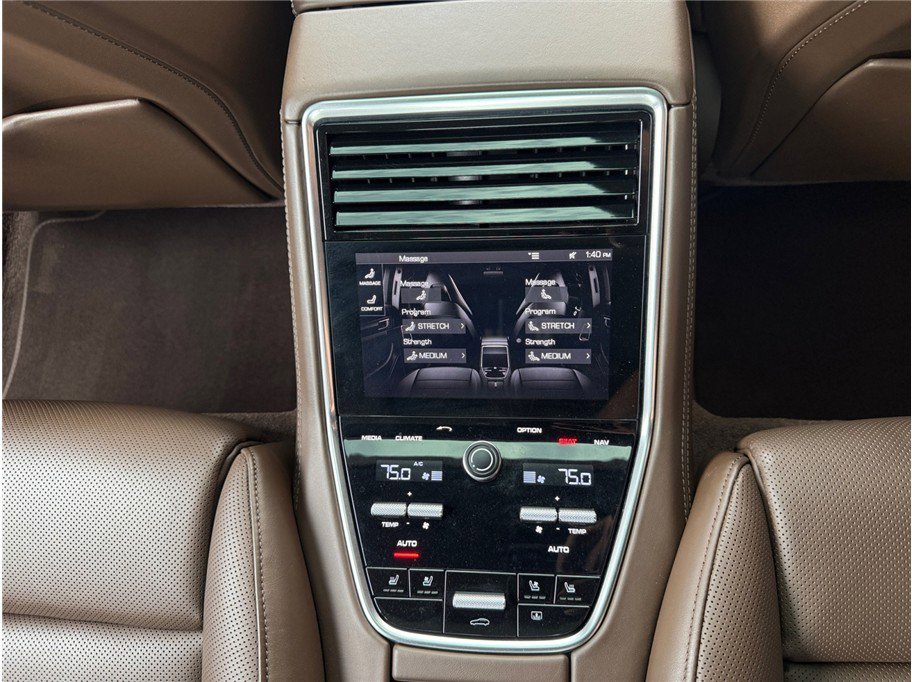 Used 2018 Porsche Panamera 4S AWD/4WD image 39