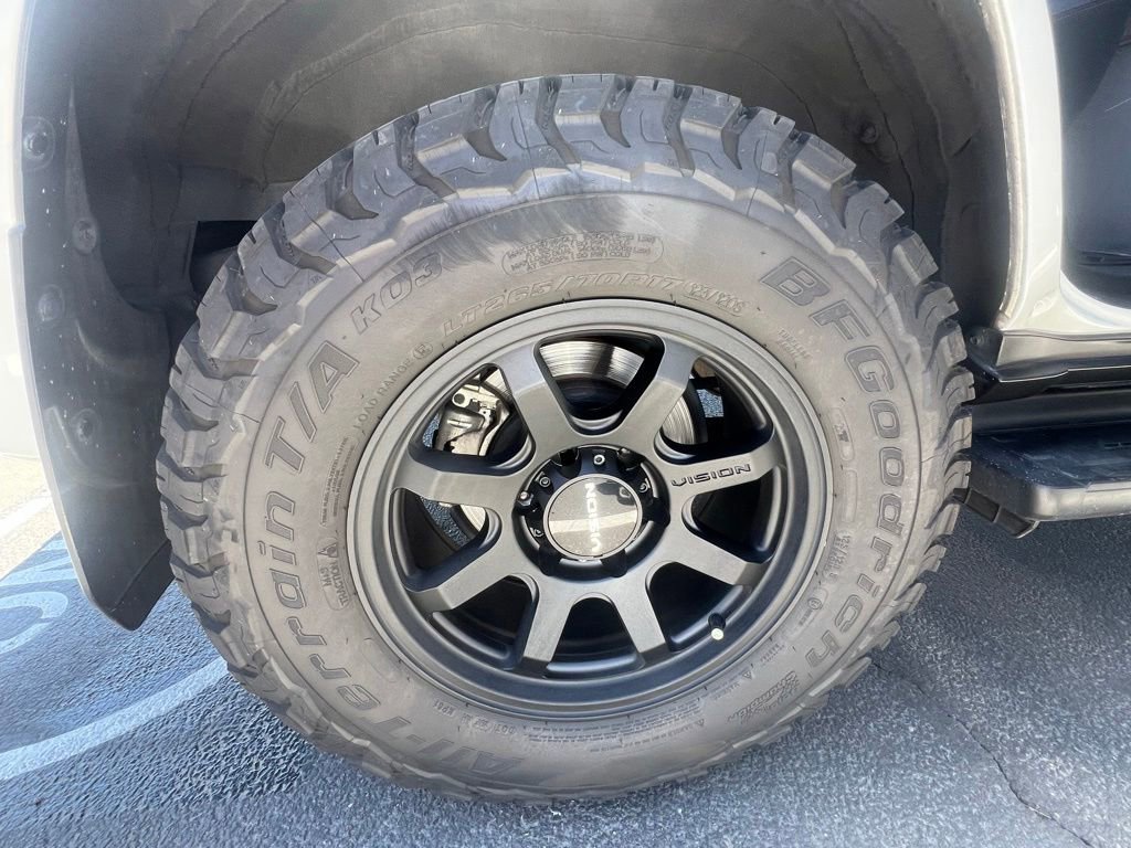 Used 2023 Toyota 4Runner TRD Off-Road Premium AWD/4WD image 11