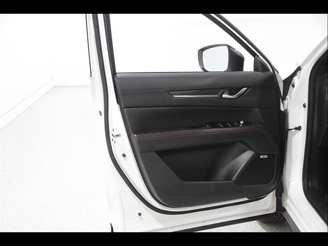 Certified 2024 MAZDA CX-5 Carbon Edition AWD/4WD image 4