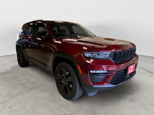 New 2025 Jeep Grand Cherokee Limited w/ Black Appearance Package AWD/4WD image 7
