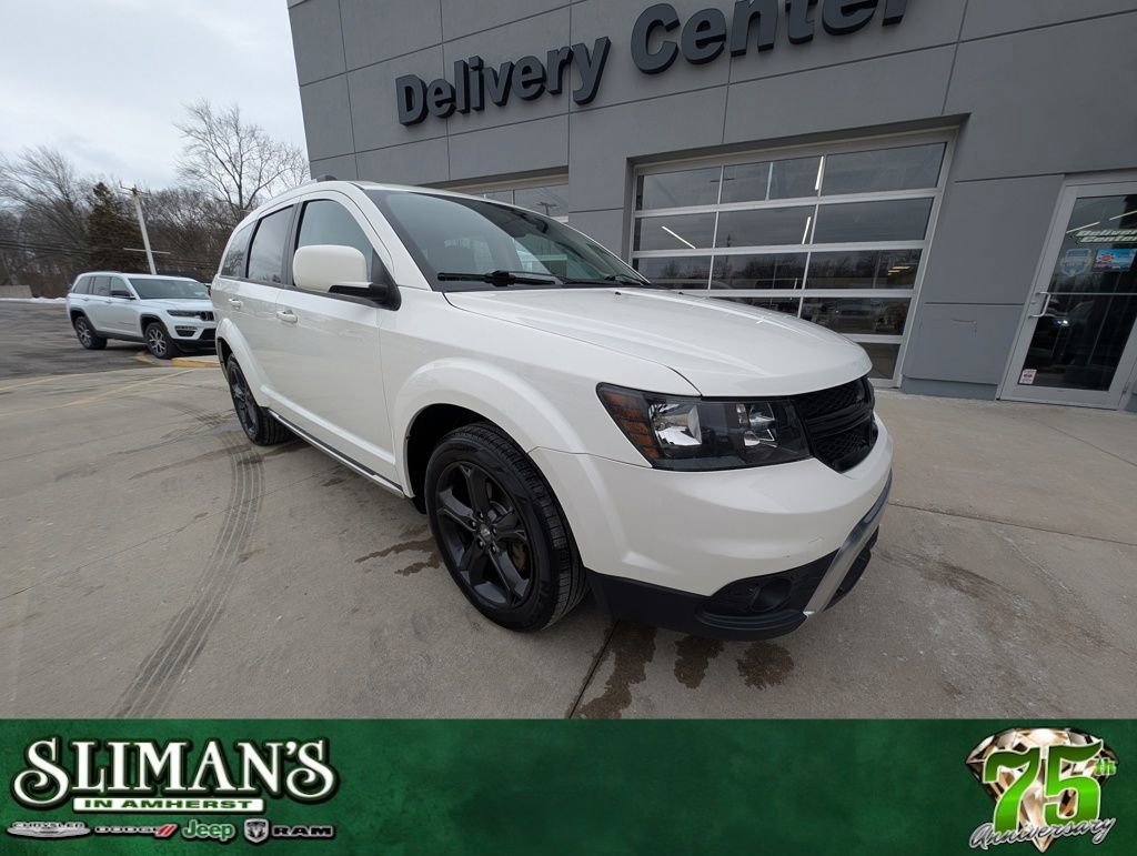 Used 2020 Dodge Journey Crossroad w/ Popular Equipment Group image 1