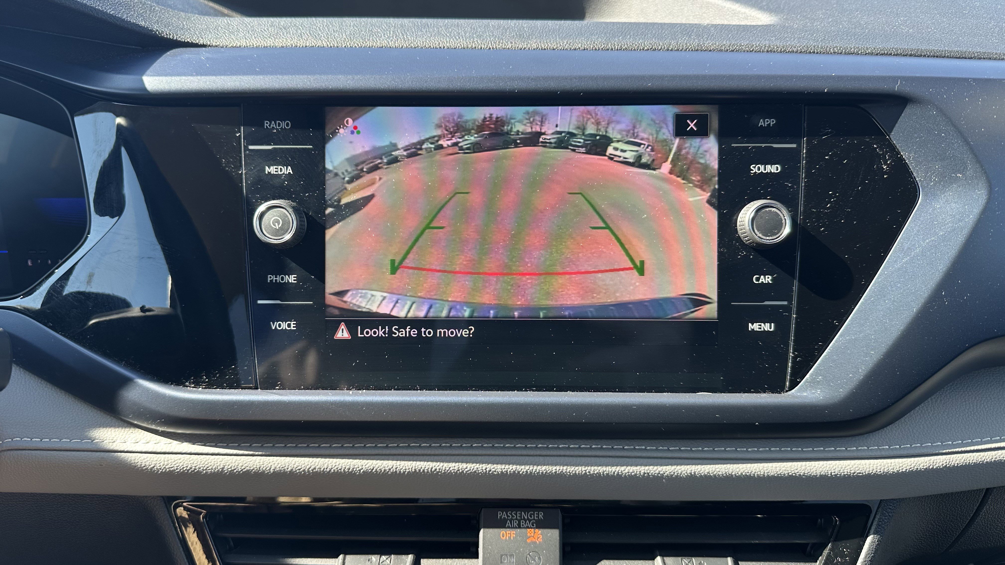 Used 2024 Volkswagen Taos SE w/ Panoramic Sunroof Package image 26