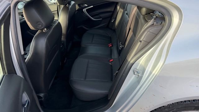 Used 2016 Buick Regal image 12