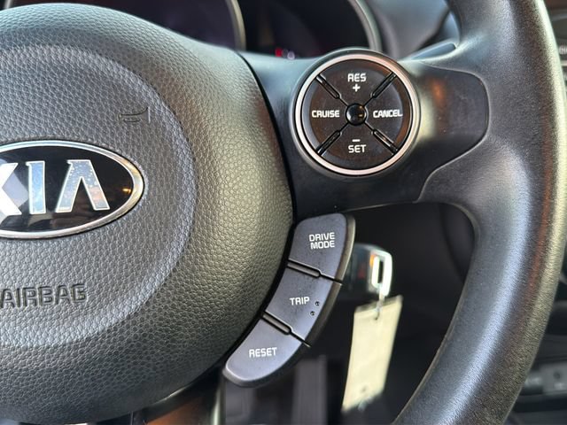 Used 2018 Kia Soul FWD image 23