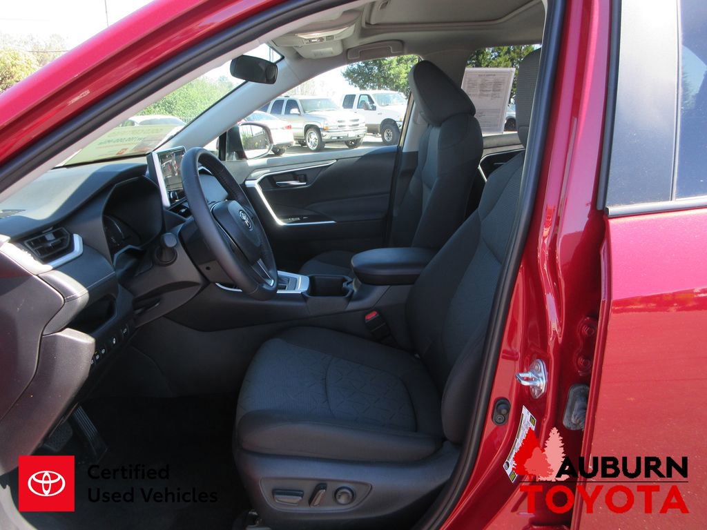 Certified 2025 Toyota RAV4 XLE w/ Convenience Package image 12