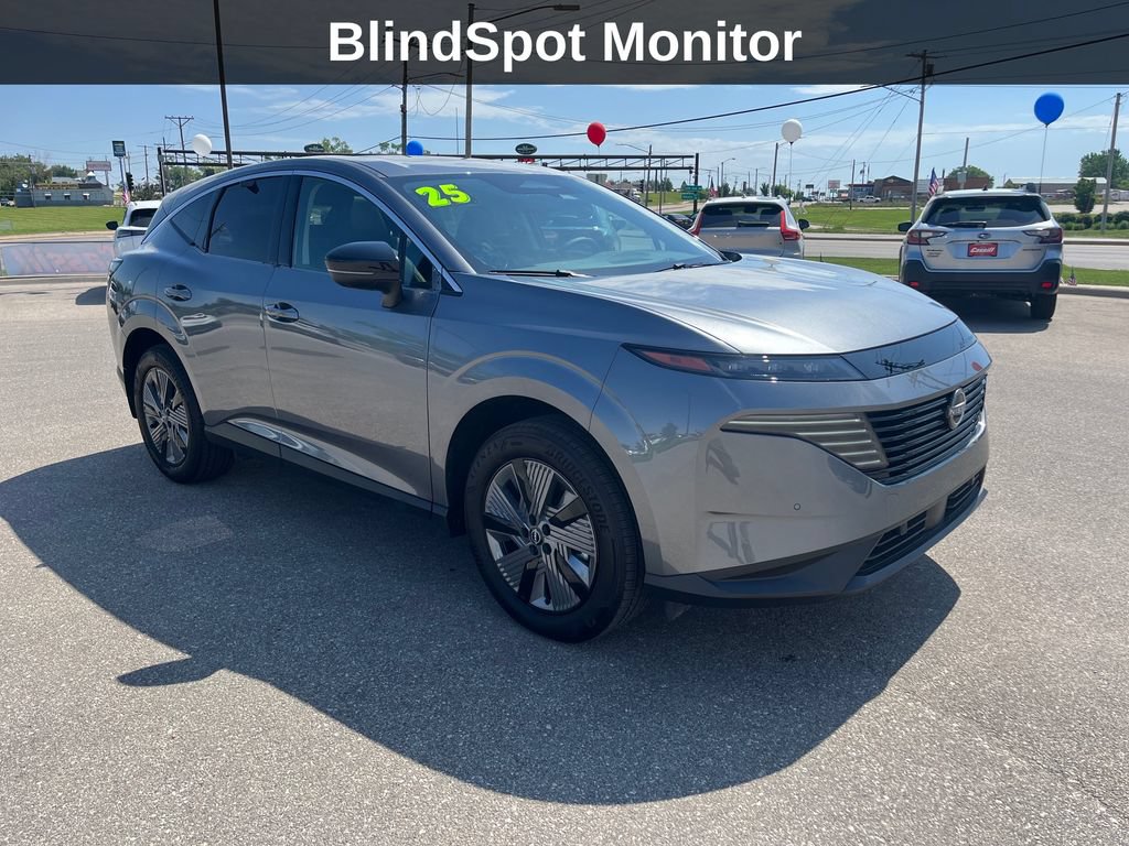 Used 2025 Nissan Murano SL AWD/4WD image 9