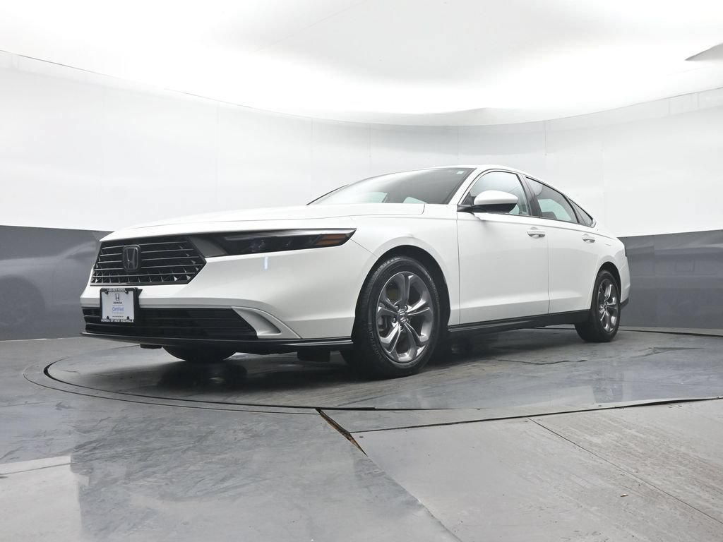 Certified 2024 Honda Accord EX image 28