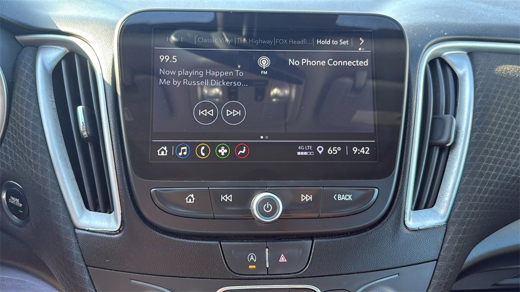 Used 2024 Chevrolet Malibu LT image 24