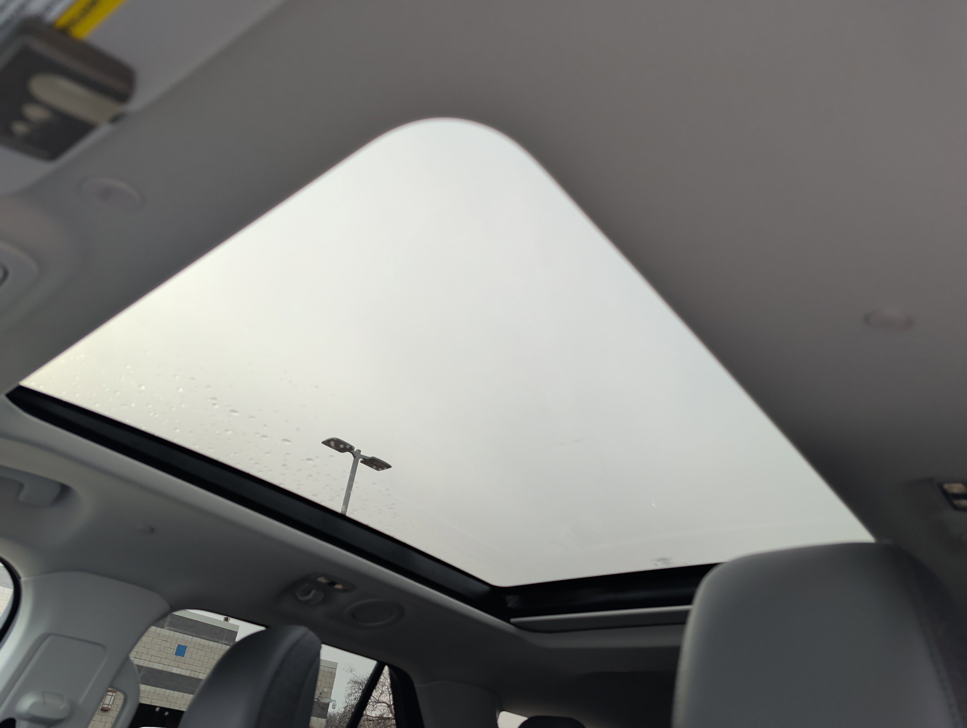 Used 2026 Ford Explorer Active w/ Active Comfort Package image 16