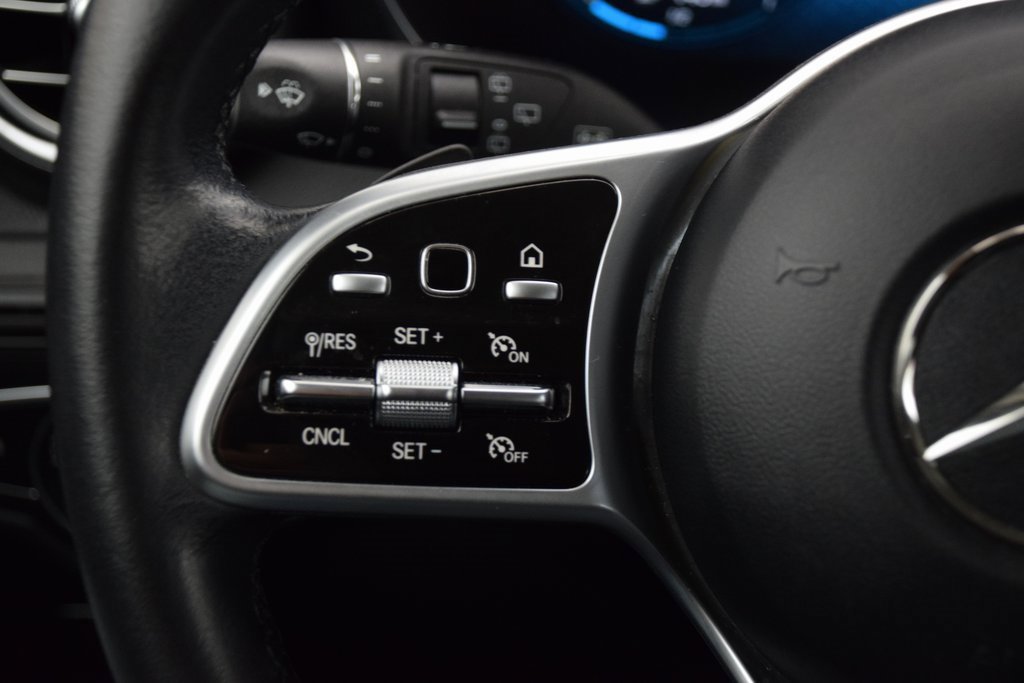 Certified 2022 Mercedes-Benz GLC 300 image 22