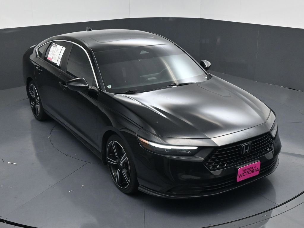 Used 2023 Honda Accord Sport image 16