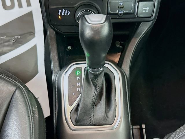 Used 2019 Jeep Renegade Limited w/ Quick Order Package 22P image 16