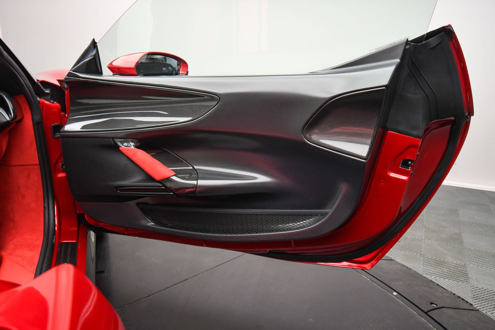 Used 2023 Ferrari SF90 Stradale AWD/4WD image 55