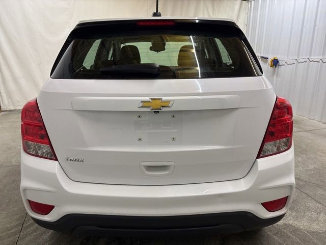 Used 2018 Chevrolet Trax LS FWD image 7