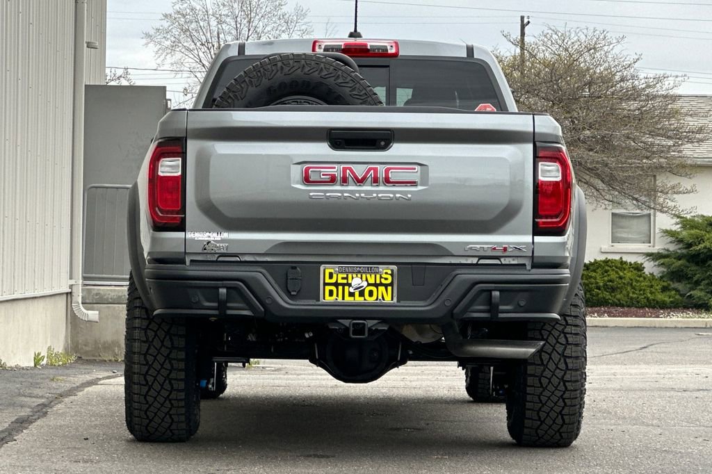 New 2026 GMC Canyon AT4X w/ AT4X AEV Edition AWD/4WD image 6