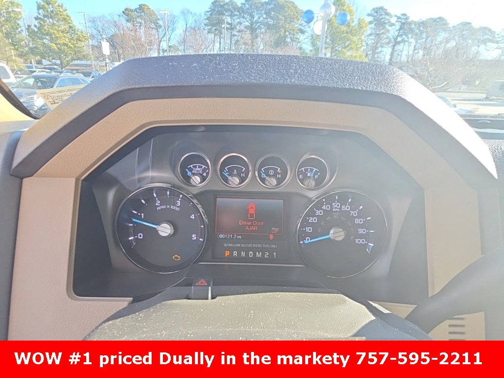 Used 2011 Ford F350 Lariat w/ Lariat Interior Pkg image 18