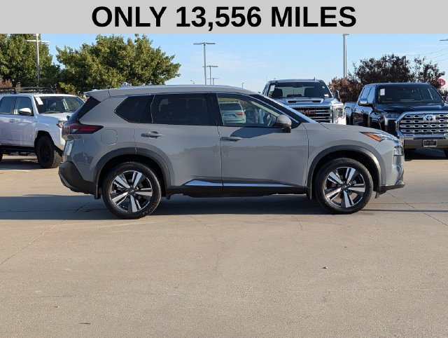 Used 2023 Nissan Rogue SL AWD/4WD image 4