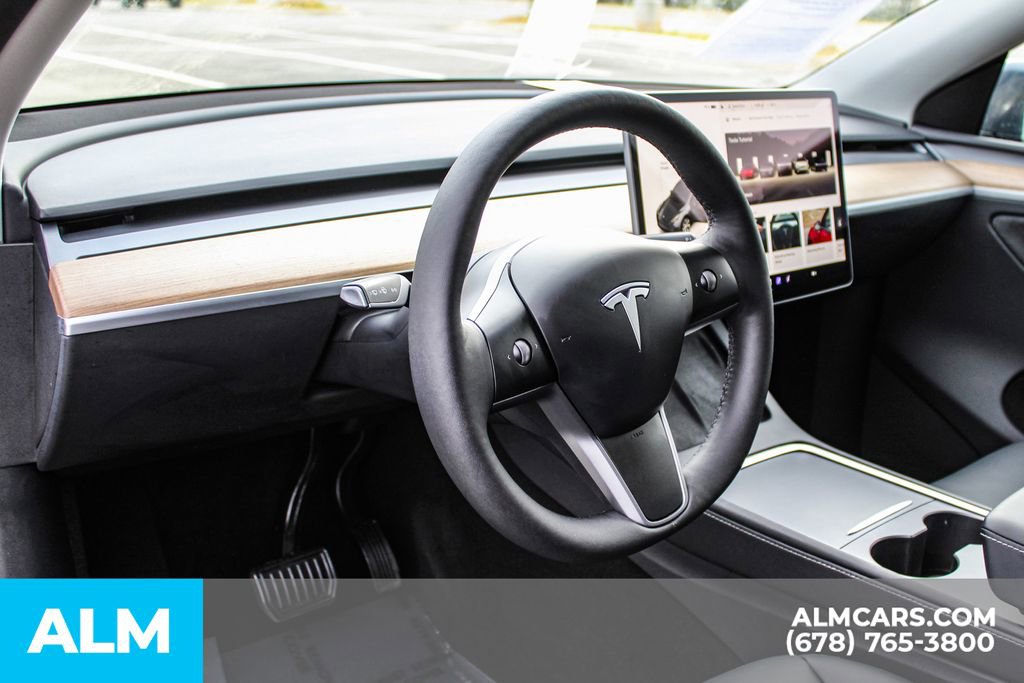 Used 2023 Tesla Model Y Long Range image 22
