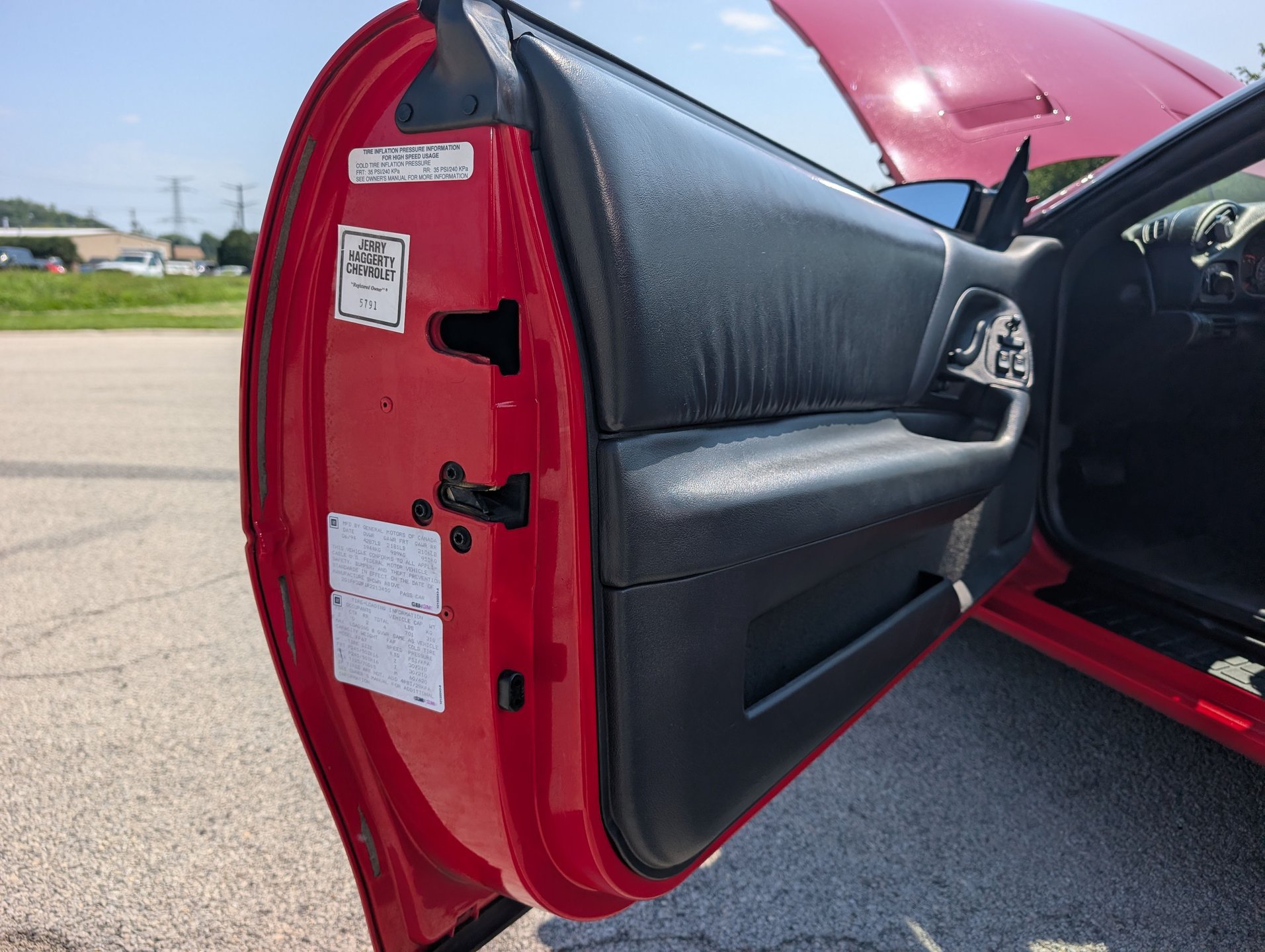 Used 1994 Chevrolet Camaro Z28 RWD image 58