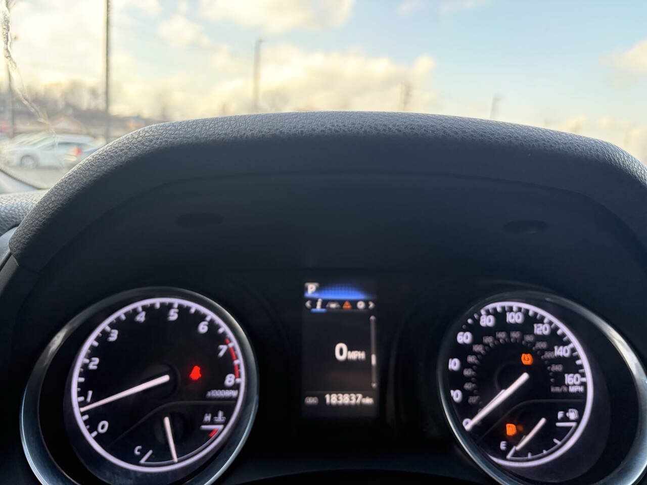 Used 2020 Toyota Camry SE FWD image 21