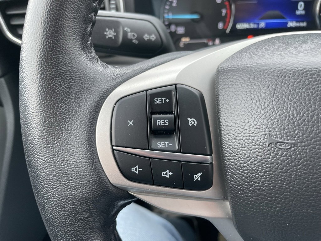 Used 2023 Ford Explorer XLT w/ Equipment Group 202A image 22