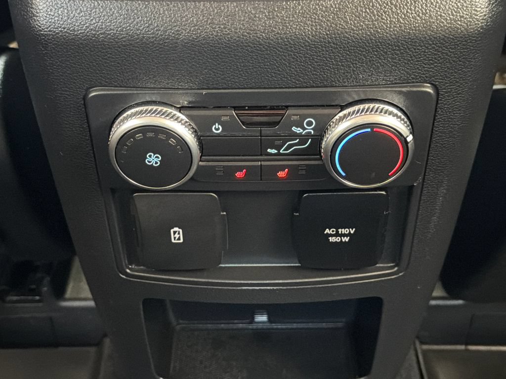 Used 2020 Ford Explorer Limited AWD/4WD image 10