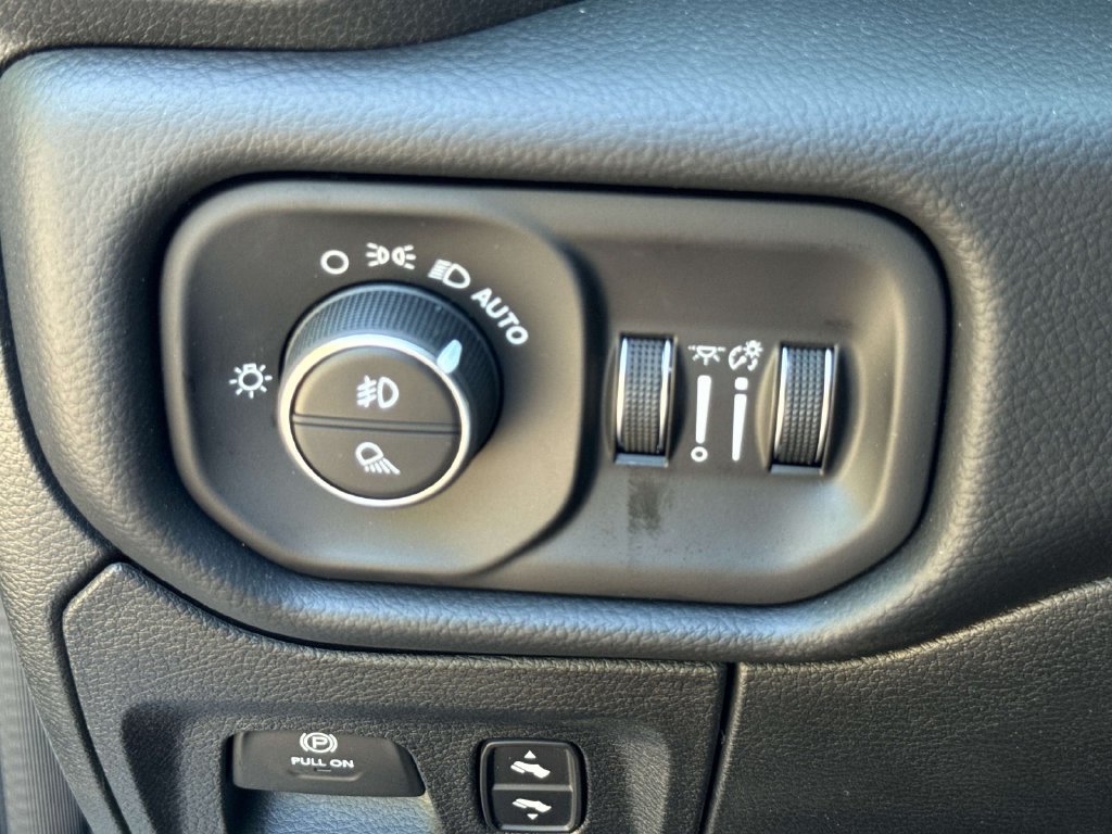 New 2026 RAM 1500 Big Horn AWD/4WD image 26