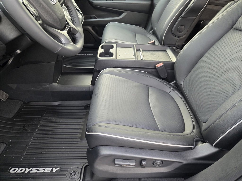 New 2026 Honda Odyssey Elite image 25